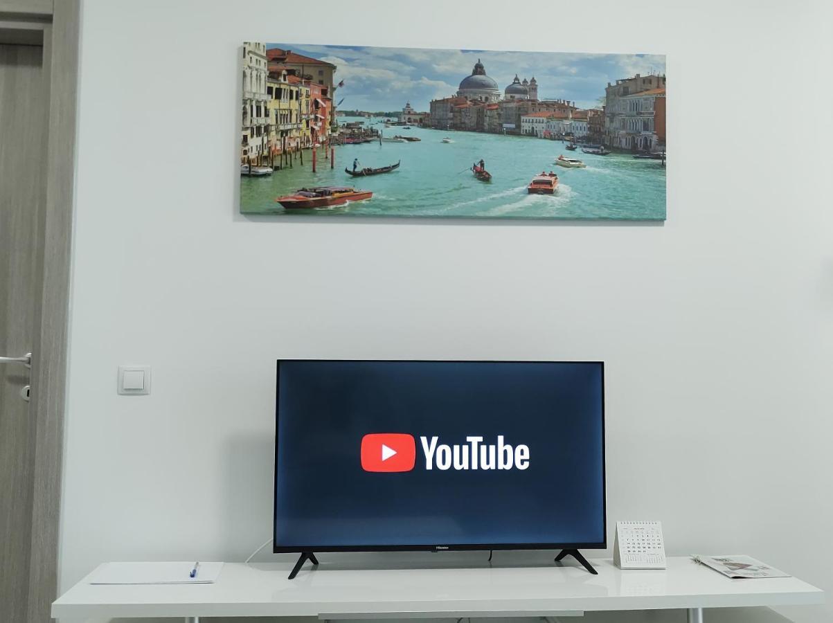 Simona Apartament Iulius Mall Iasi Extérieur photo